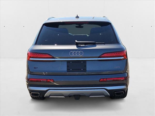 new 2025 Audi Q7 car, priced at $70,760