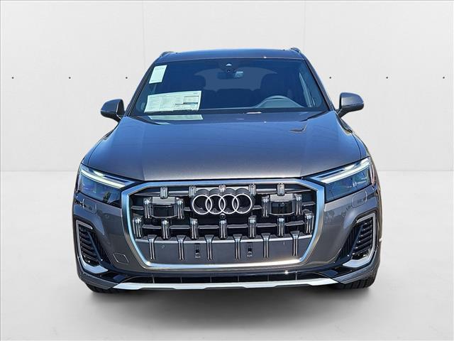 new 2025 Audi Q7 car, priced at $70,760