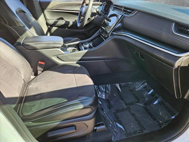 used 2023 Jeep Grand Cherokee car, priced at $32,995