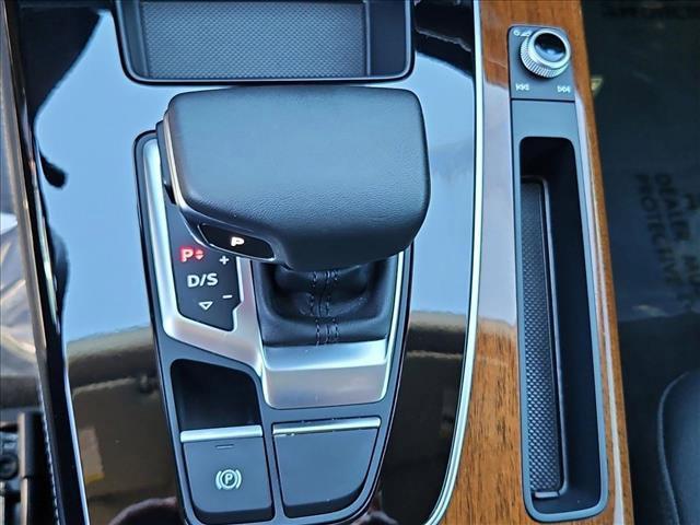 used 2024 Audi Q5 car, priced at $37,999