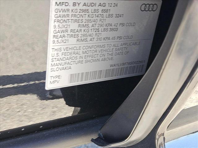 new 2025 Audi Q7 car, priced at $71,485