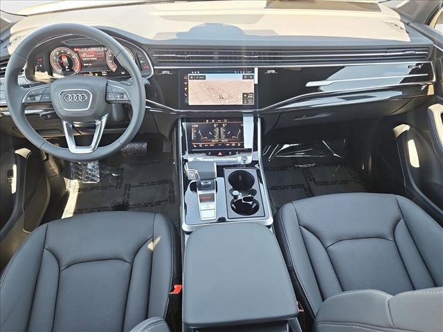 new 2025 Audi Q7 car, priced at $70,800