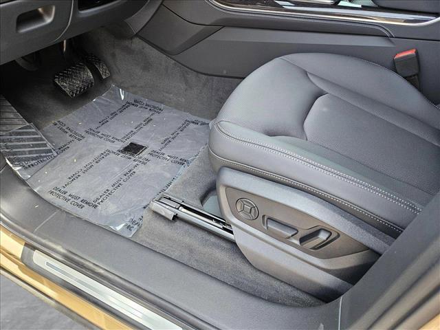 new 2025 Audi Q7 car, priced at $75,635