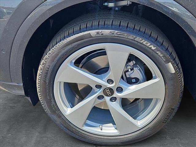 new 2025 Audi Q5 car, priced at $60,635