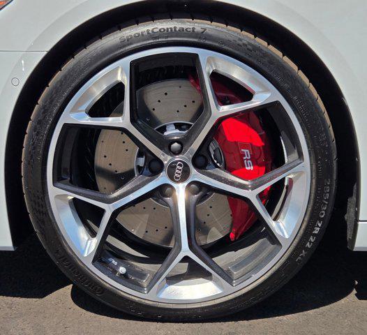 new 2025 Audi RS 6 Avant car
