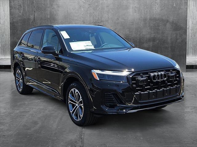 new 2025 Audi Q7 car, priced at $71,470