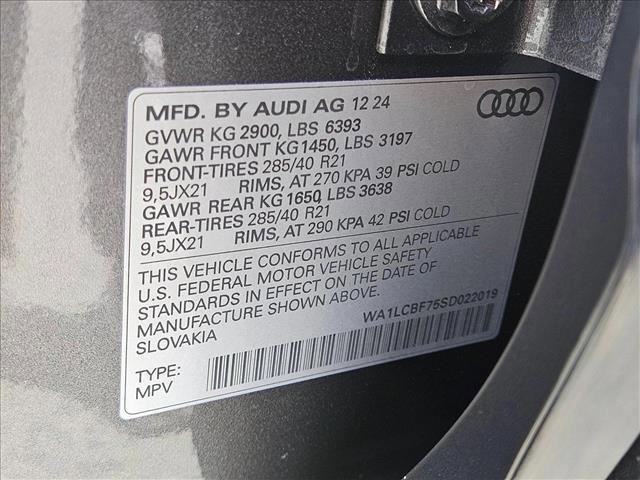 new 2025 Audi Q7 car, priced at $71,685