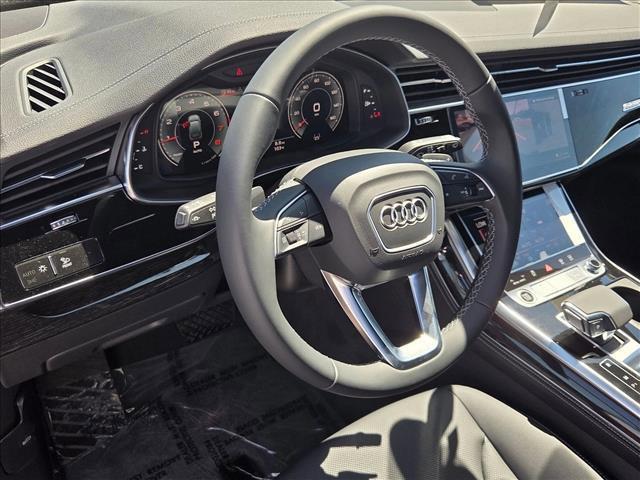new 2025 Audi Q7 car, priced at $71,185