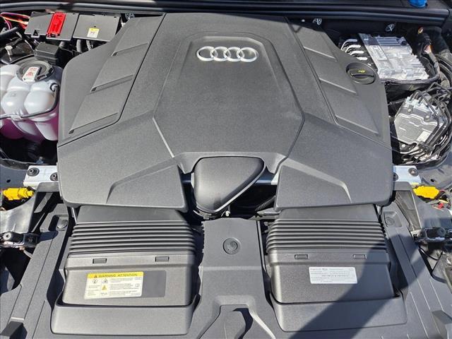 new 2025 Audi Q7 car, priced at $69,570