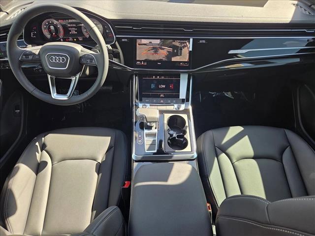 new 2025 Audi Q7 car, priced at $69,570