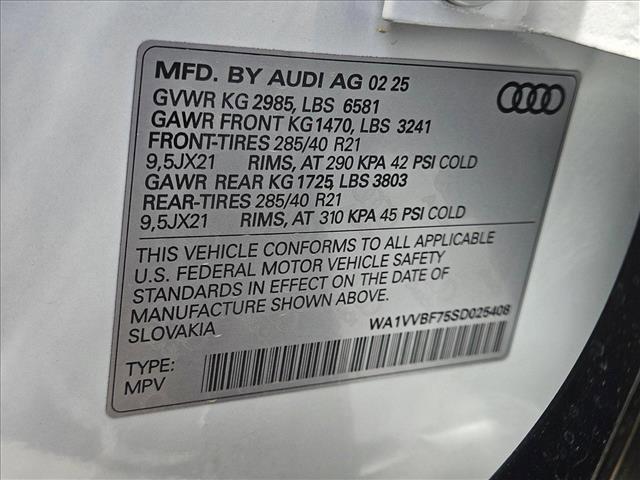 new 2025 Audi Q7 car, priced at $78,760