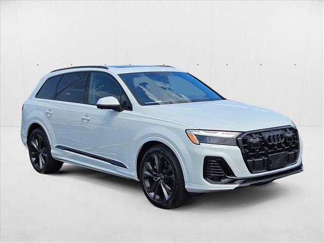 new 2025 Audi Q7 car, priced at $78,760