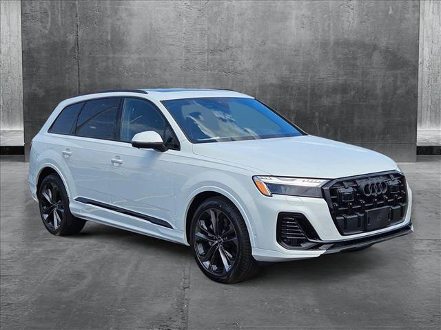 new 2025 Audi Q7 car, priced at $78,760