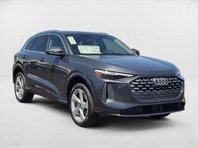 new 2025 Audi Q5 car, priced at $60,960
