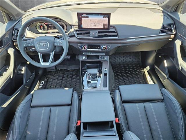 new 2025 Audi Q5 car, priced at $69,385