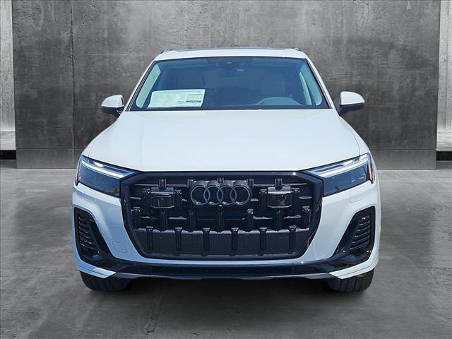 new 2025 Audi Q7 car, priced at $71,470