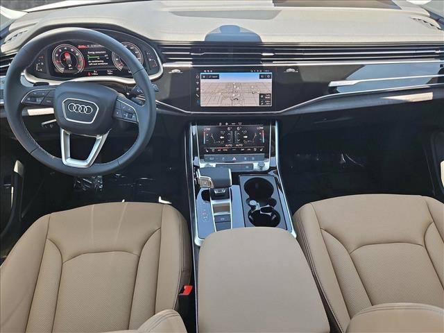 new 2025 Audi Q7 car, priced at $71,470
