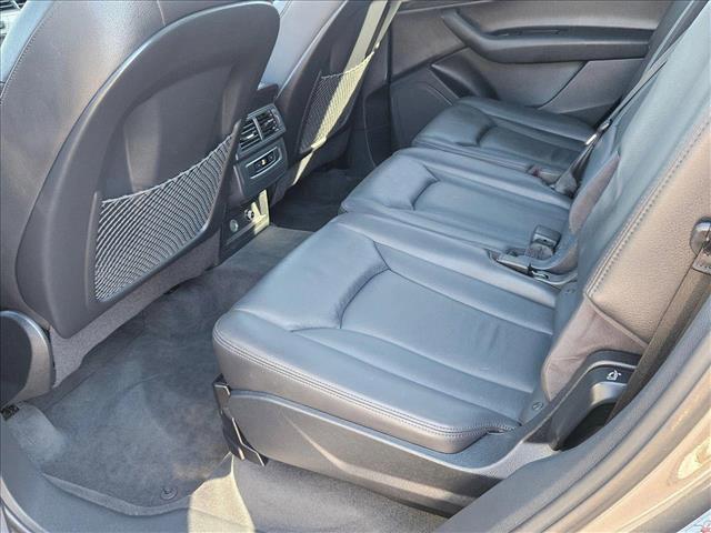 used 2019 Audi Q7 car, priced at $18,999