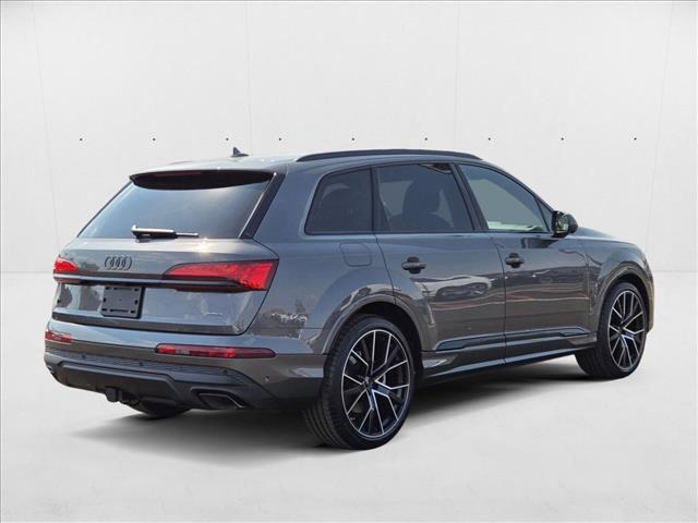 new 2025 Audi Q7 car, priced at $72,685
