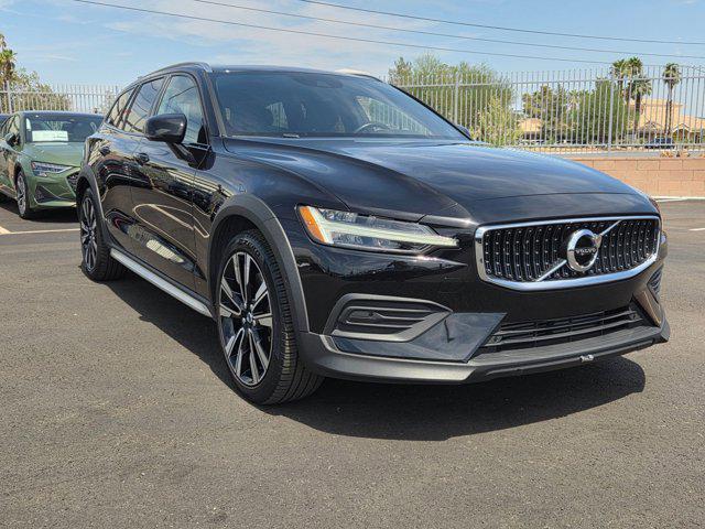 used 2020 Volvo V60 Cross Country car, priced at $26,999