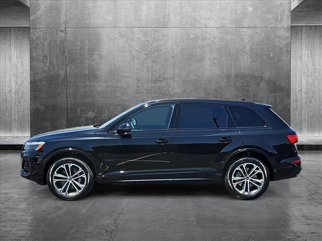 new 2025 Audi Q7 car, priced at $69,170