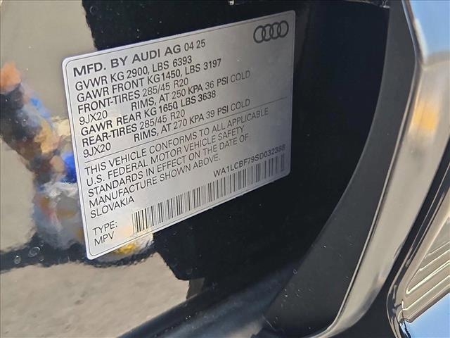 new 2025 Audi Q7 car, priced at $69,170