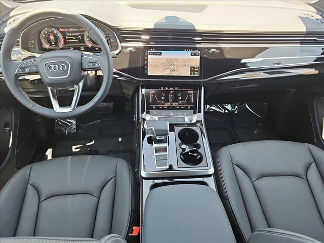 new 2025 Audi Q7 car, priced at $69,170
