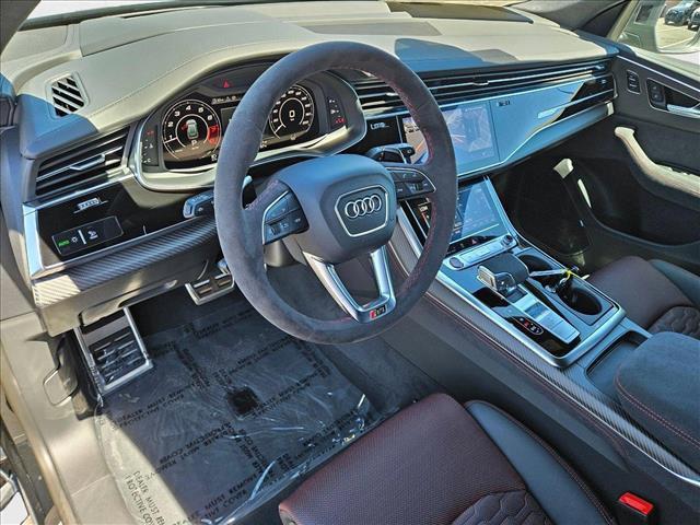 new 2025 Audi RS Q8 car