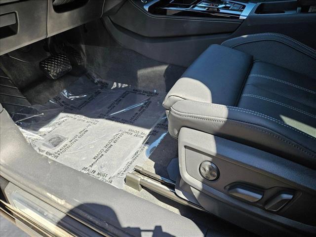 new 2025 Audi Q5 car, priced at $59,860