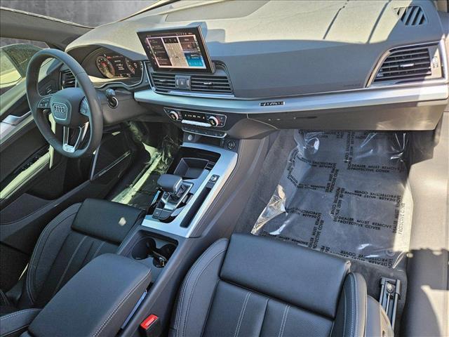 new 2025 Audi Q5 car, priced at $59,860