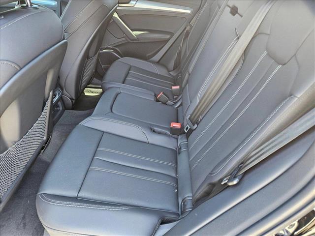new 2025 Audi Q5 car, priced at $59,860