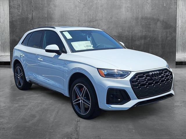 new 2025 Audi Q5 car, priced at $68,435