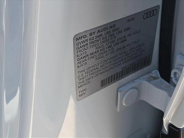 new 2025 Audi Q5 car, priced at $57,950