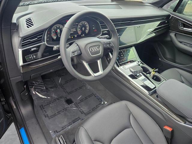 new 2025 Audi Q7 car, priced at $71,185