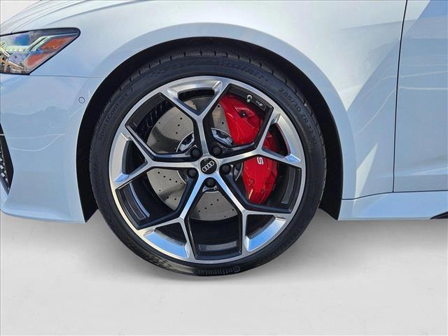 new 2025 Audi RS 6 Avant car