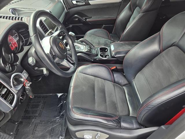 used 2016 Porsche Cayenne car, priced at $32,900