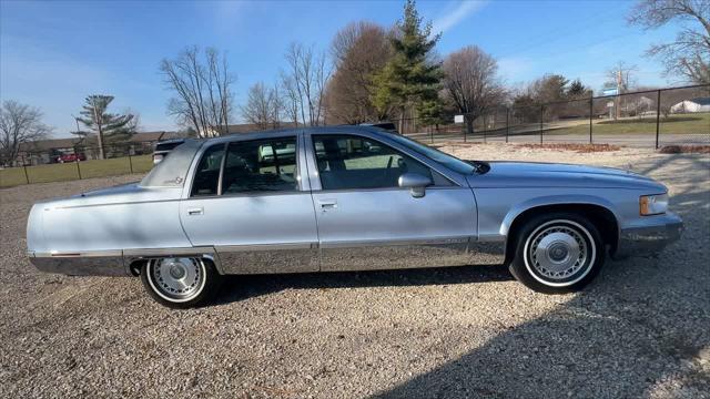 used 1994 Cadillac Fleetwood car, priced at $9,995