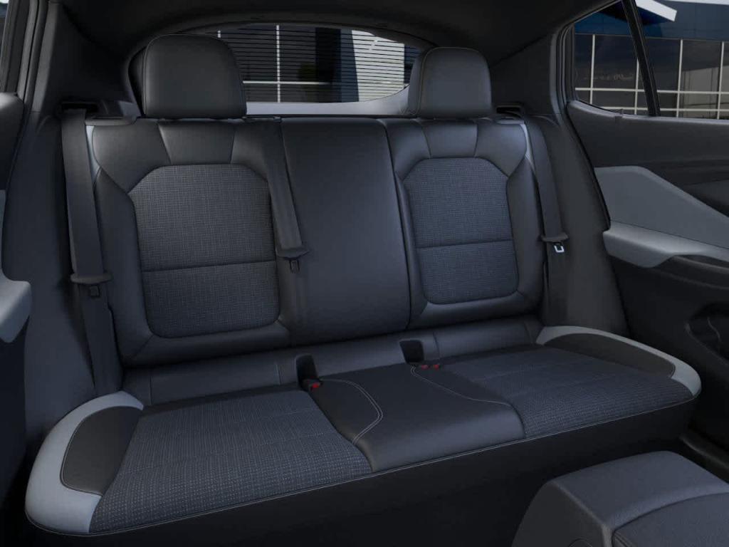 new 2025 Buick Envista car, priced at $24,924