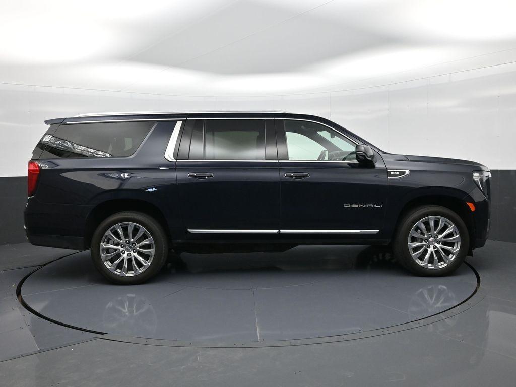 used 2023 GMC Yukon XL car, priced at $65,497