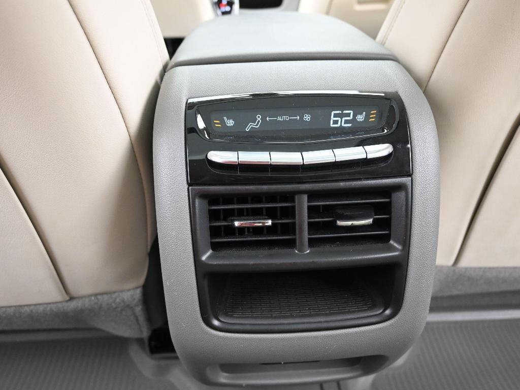 used 2021 Cadillac XT5 car, priced at $28,498