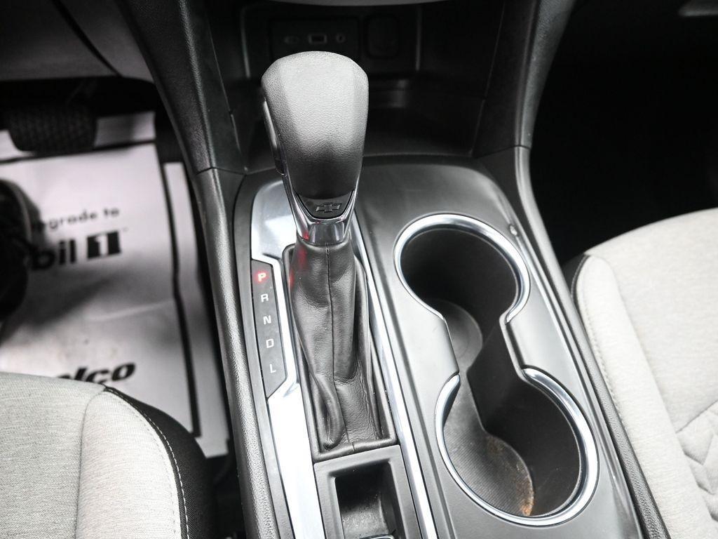 used 2023 Chevrolet Equinox car, priced at $20,398