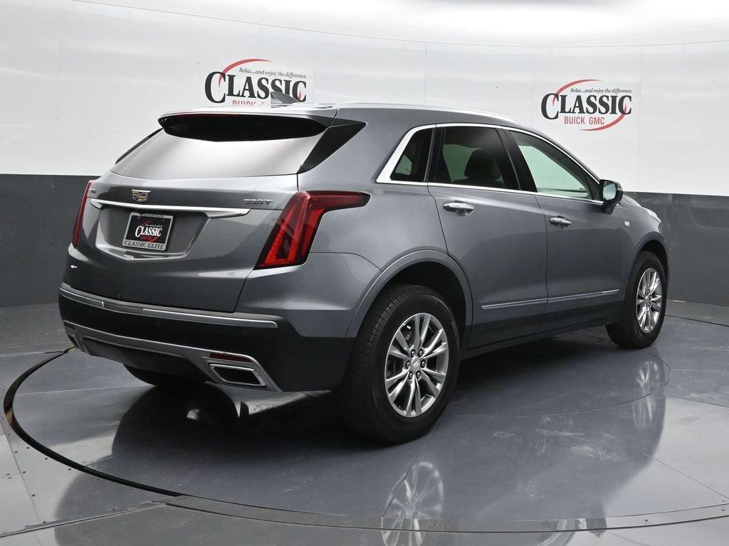 used 2022 Cadillac XT5 car, priced at $30,698