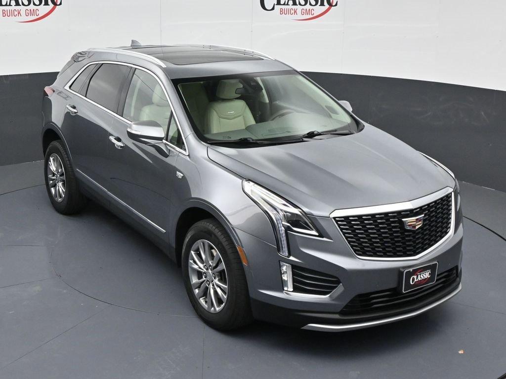 used 2022 Cadillac XT5 car, priced at $30,698