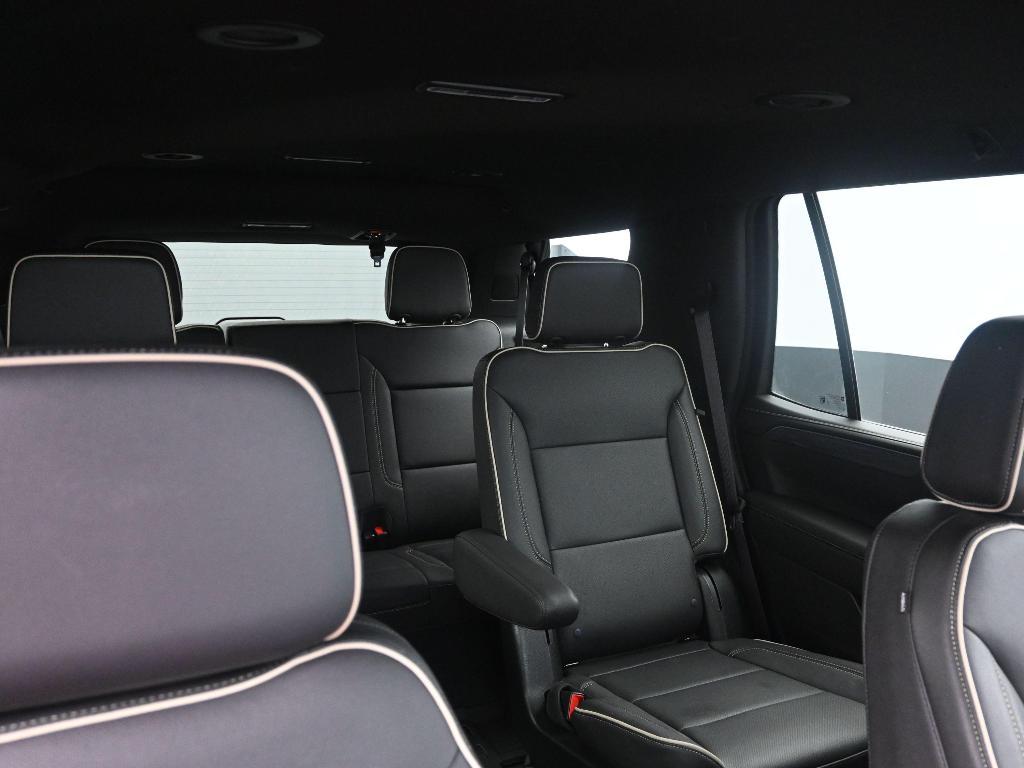 used 2023 GMC Yukon car, priced at $57,298
