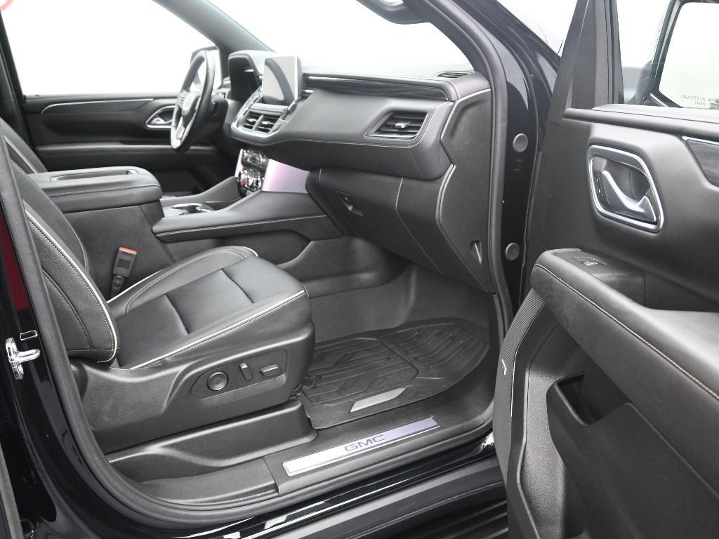 used 2023 GMC Yukon car, priced at $57,298