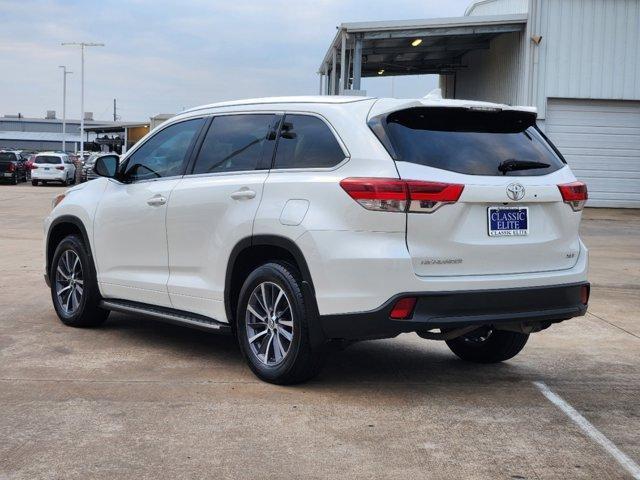 used 2017 Toyota Highlander car, priced at $19,499