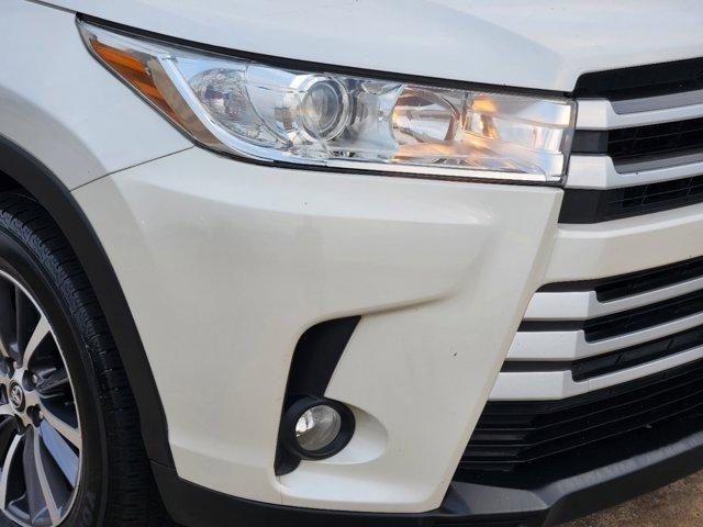 used 2017 Toyota Highlander car, priced at $19,499