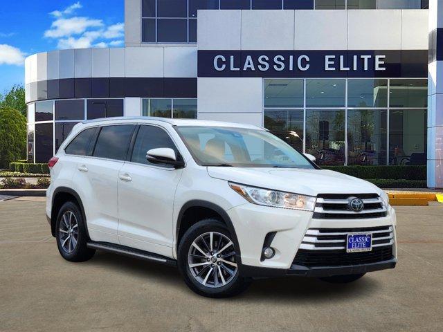 used 2017 Toyota Highlander car, priced at $19,597