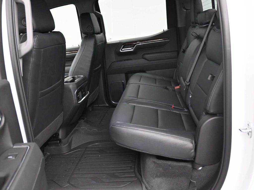 new 2025 GMC Sierra 1500 car, priced at $71,155