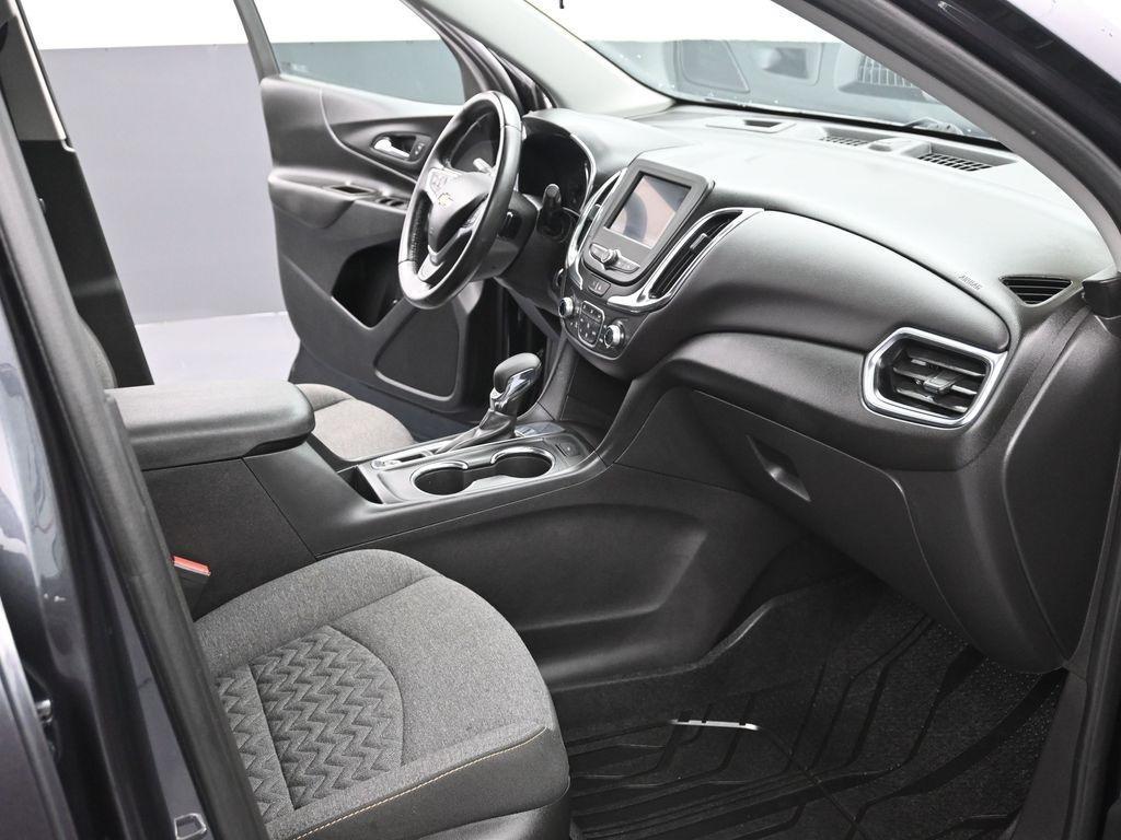 used 2022 Chevrolet Equinox car, priced at $19,898